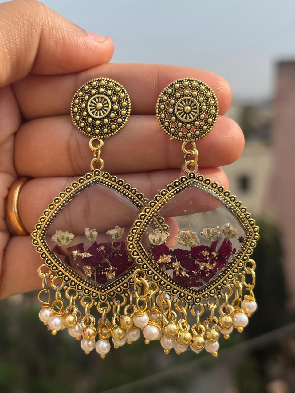 Meadow Jhumkaa